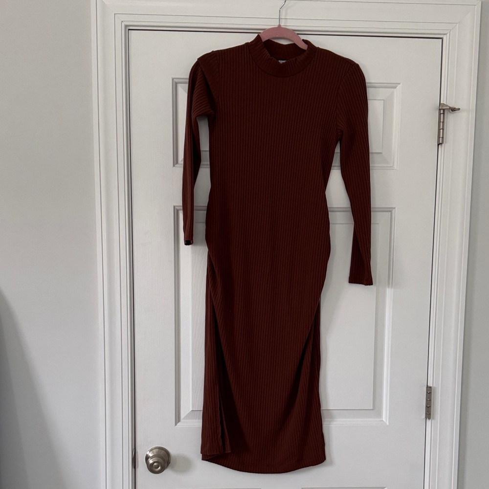 Old Navy Long Sleeve Brown Dress